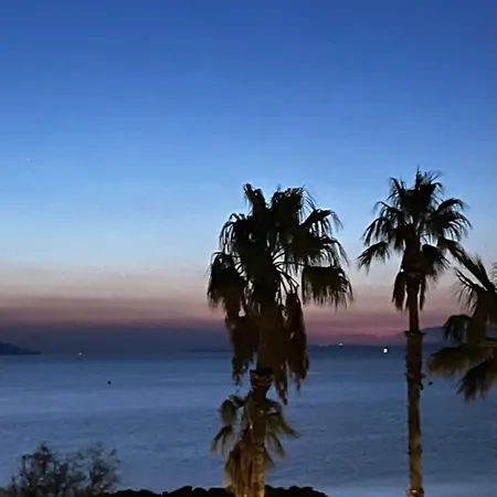 Daire Chez Jo Duplex Terrasse Vue Hyères