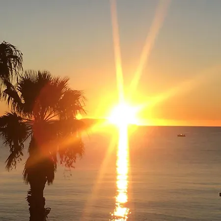 Chez Jo Duplex Terrasse Vue * イエール